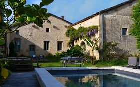 Le Clos Des Abeilles